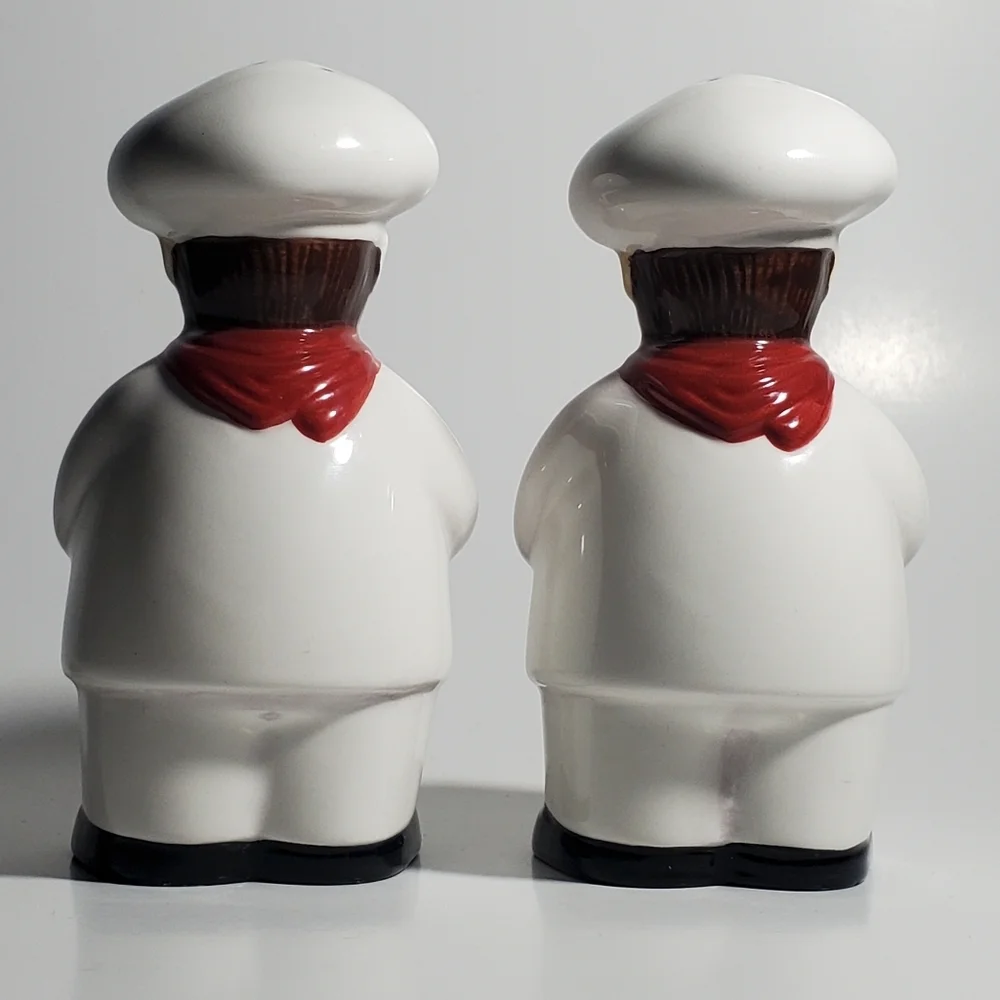 Salt & Pepper Shakers Chubby Italian Chef Jennifer Brinley Ceramic Cooking S&P